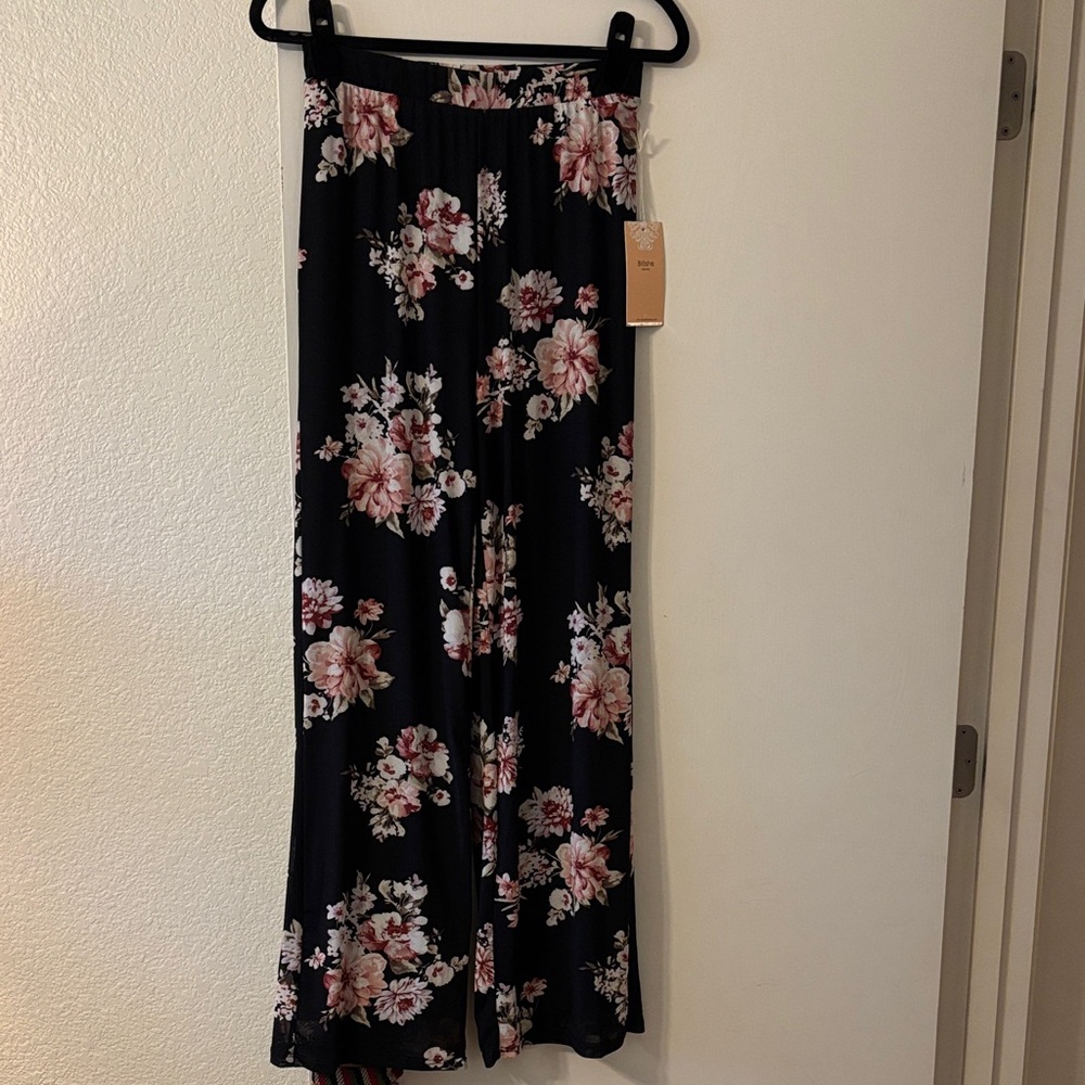 NWT Blashe Black and Pink Floral Pants